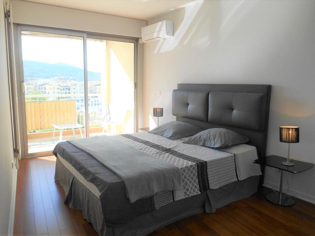 Appartement Le Jean Bart - Vacances Côte d'Azur Mandelieu-la-Napoule Exterior foto